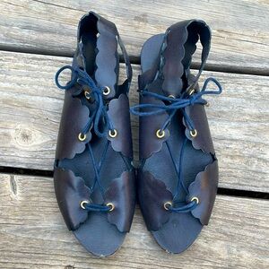 Tory Burch Blue Leather Scalloped Lace Up Gladiator Sandals Flats Size 7.5 7 1/2